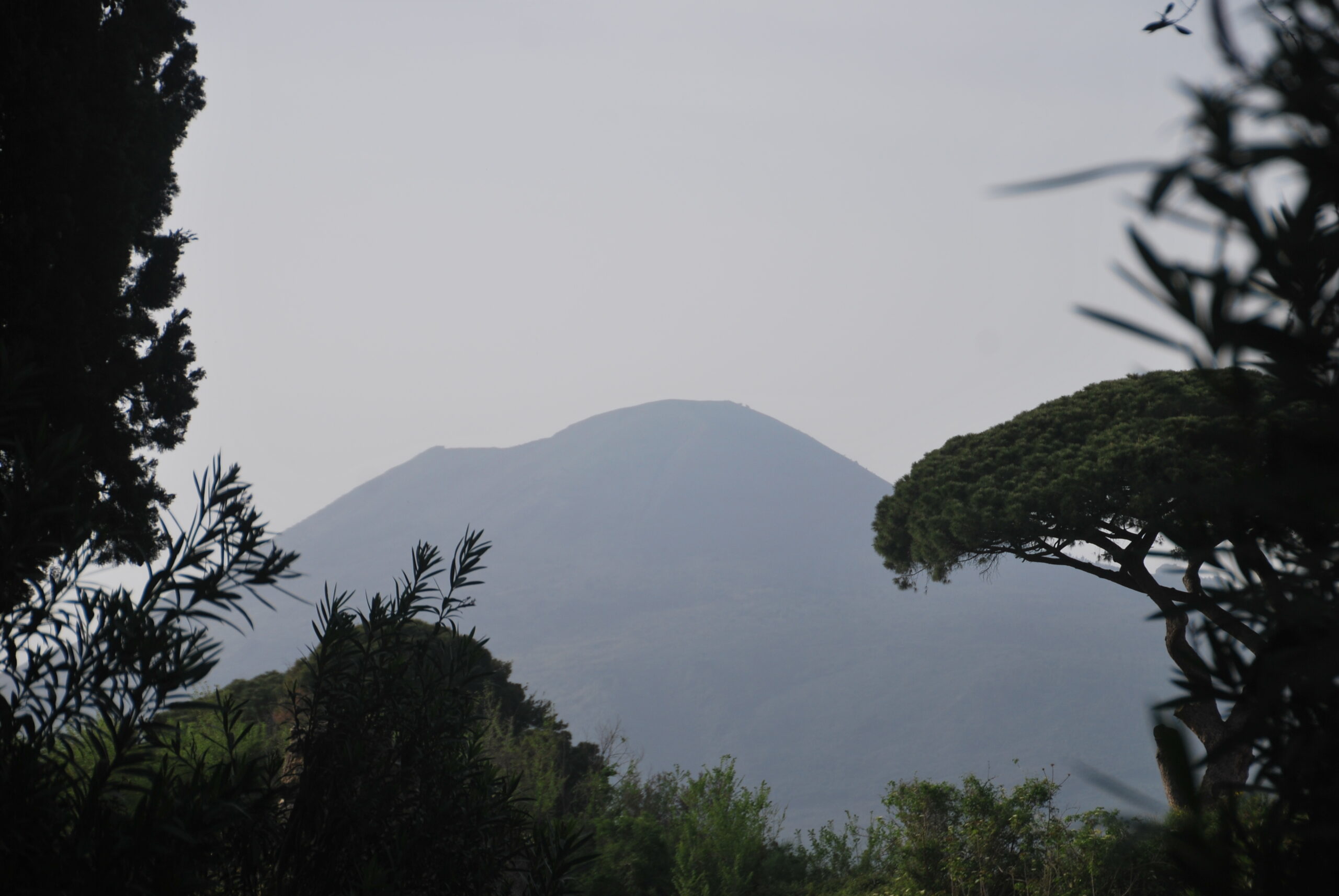Vista del Vesubio desde el Golfo de Nápoles