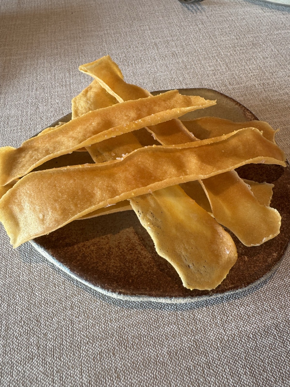 Pimientos del piquillo asados a la brasa, rellenos de bacalao
